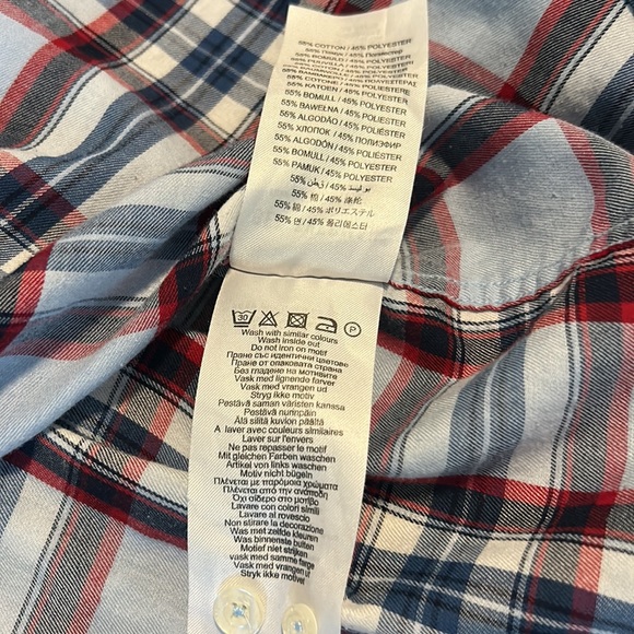 Bundle of 2 Ben Sherman button down shirts size M. - Picture 6 of 9